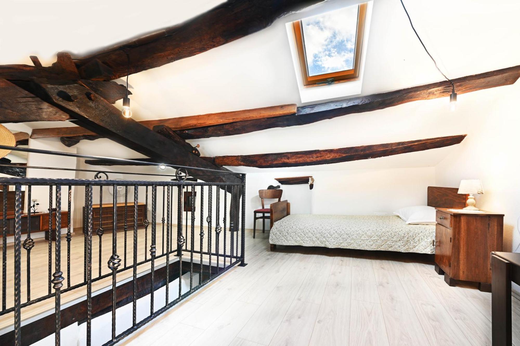 Apartman Studio Baladur Roč Zewnętrze zdjęcie